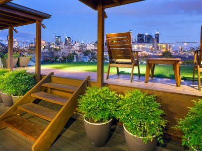 Roof top deck construction