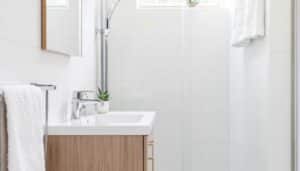 How-to-Remodel-Your-Bathroom-on-a-Budget_1748498930